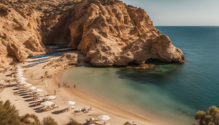 Exploring La Regia’s Beaches: Cabo Roig and Beyond